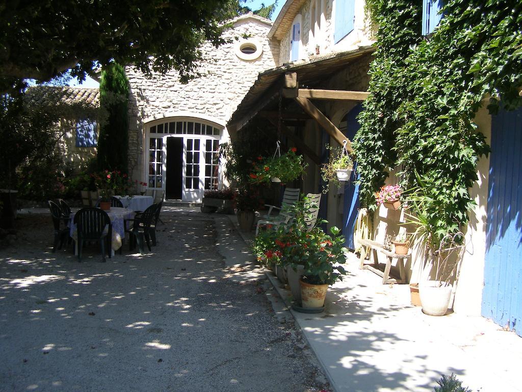 L'Oustau de Mistral Hotel Eyragues Exterior foto